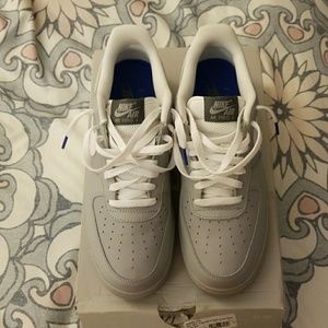 Men's Nike air force ones...